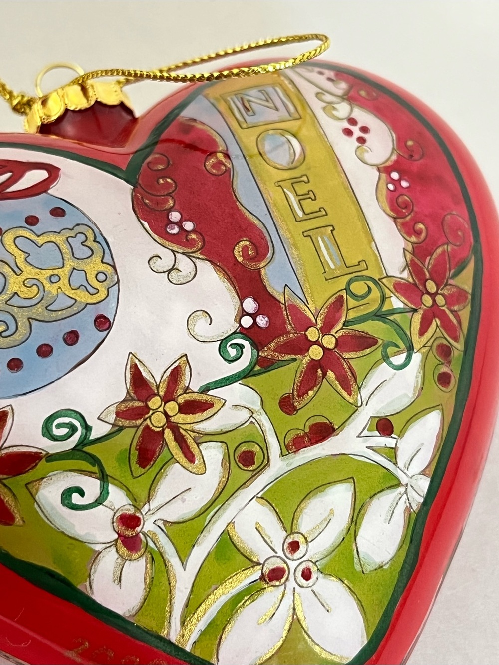 Pier 1 Li Bien Heart-Shaped Joy-Noel Christmas Ornament With Box - 2008 - Picture 5 of 12